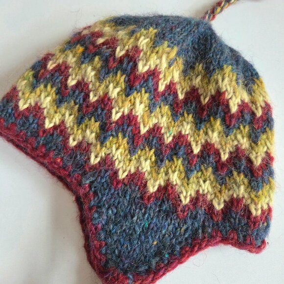 Handknit 100% Icelandic wool hat. - Picture 1 of 7